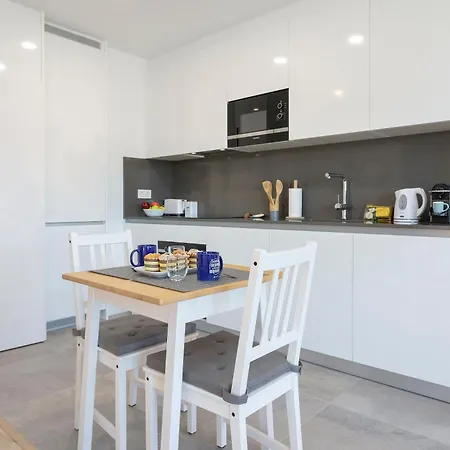 Estudio Con Vistas En Martiricos By Rent Me Apartment *